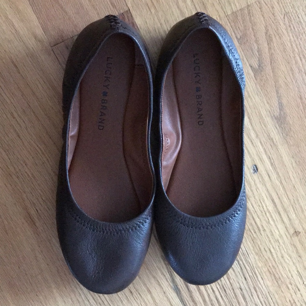 Lucky brand Emmie flats size 7